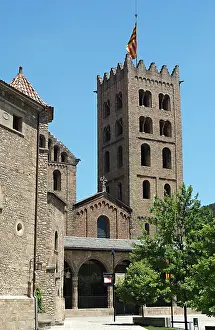 Mary: Romanesque Art. Monastery of Santa Maria