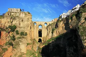 Ronda: Ronda - arabic built bridge over ravine