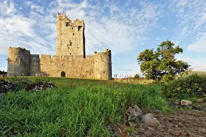 Ages: Ross castle at the Lough Lane, Killarney National