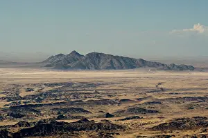 Uranium: Rossing Mountain and the ancient Moon Valley landsurface