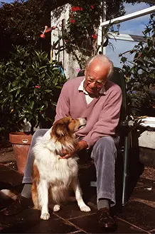 Owner: ROUGH COLLIE DOG & ADMIRER
