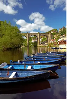 200617: Rowing boats on the River Nidd, Knaresborough, North