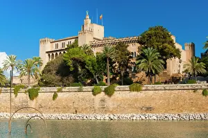 Flag: Royal Palace of La Almudaina, Palma de Mallorca