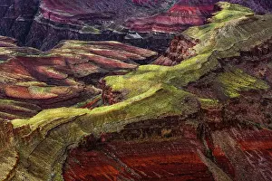 Red Rock: Rugged pattern cut by Colorado River, Grand Canyon National