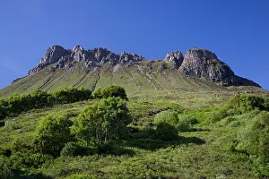 Pollaidh: Rugged sandstone outcrop of Stac Pollaidh