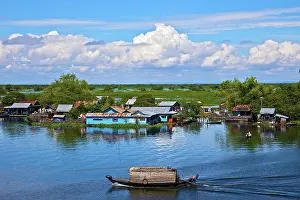 Wake: Rural scene, Tonle Sap Lake, Siem Reap