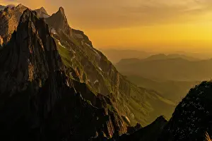 Appenzell: S&, x4bb4;is massif at sunset, Wasserauen, Appenzell