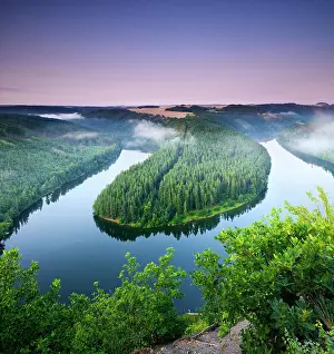Shale: Saaleschleife, Hohenwarte reservoir, morning atmosphere