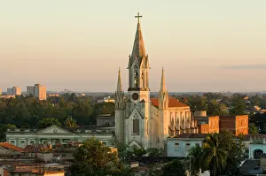 Churches: Sagrada Corazon Iglesia, Church of the Sacred Heart