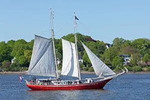 Ships: Sailboat Eldorado, 826th Hamburg Harbour Anniversary
