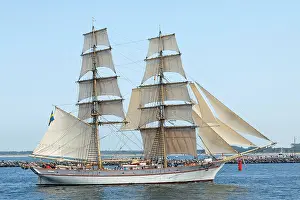 Driving: Sailing boat, brig, Hanse Sail, Rostock, Mecklenburg-Western