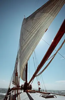 Yachts: Sailing BOAT on sunny day