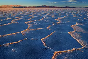 Grandes: Salinas Grandes del Noroeste - mountains and dried-up