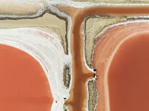 Ca¡diz Province: Saline ponds at the Bonanza salt works near SanlÃºcar de Barrameda