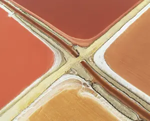 Ca¡diz Province: Saline ponds at the Bonanza salt works near SanlÃºcar de Barrameda