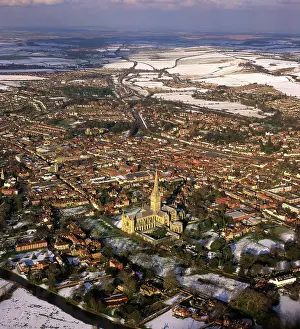 Salisbury: Salisbury Cathedral and city in snow, Wiltshire