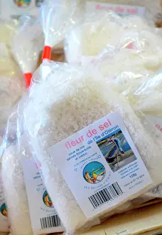 Oleron: Salt from the salt pans on the island