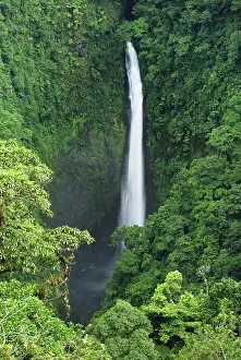 Fernando: San Fernando Waterfall