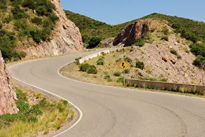 Luis: San Luis Road