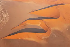 Remote: Sand dunes in the Namib Desert