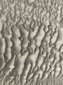 Thomas Dressler: Sand patterns in the Namib Desert