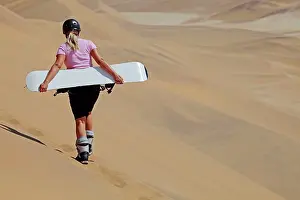 Karl Terblanche: Sandboarding in the Namib Desert
