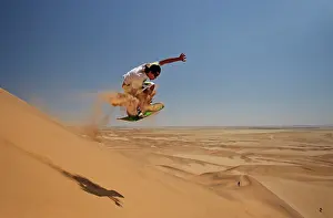 Karl Terblanche: Sandboarding in the Namib Desert