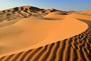 Oman: Sanddunes in the Rub al Khali desert, Ramlat al