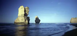 Twelve: Sandstone formation - From the Twelve Apostles