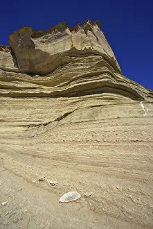 Matrix: Sandstone Layers