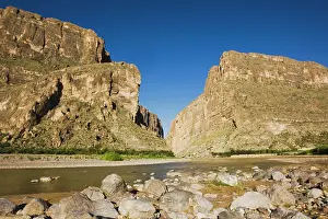 Chihuahuan: Santa Elena Canyon and Rio Grande River, Chisos