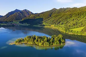 Mangfall: Schliersee with island W&, x1b2d28; and Brecherspitze