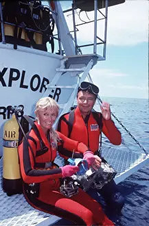 Deck: Scuba DIVERS - on boat deck