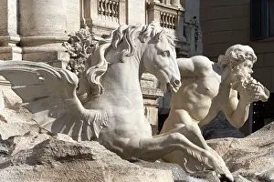 Fountains: Sculpture - Trevi Fountain - Rome - Italy