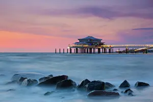 Pier: Seabridge with restaurant at sunrise - Timmendorfer