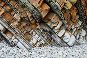 Nutrients: Detail of a sedimentary sandstone layer in the cliffs