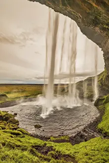Seljalandsfoss: Seljalandsfoss, Iceland