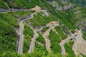 Serpentine: Serpentines of the mountain road to the Cem gorge