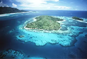 Corals: SEYCHELLES - aerial of Reefs and Islands