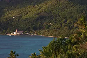 Royale: Seychelles, Mahe Island, Anse Royale, Town