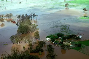 1993: Shepparton flood, 1993.aerial of farm during the