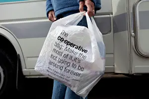Biodegradable: Shopper with cooperative supermarket Symphony Environmental
