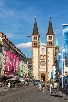 Shops: Shops in Domstrasse, shopping street, St. Kilian