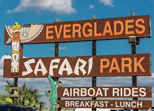 Propeller: Sign Everglades Safari Park, Airboat Rides, Propeller