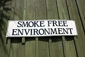 Cafe: Sign - smoke free 'no smokingI environment notice