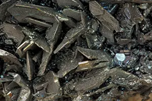 Synthetic: Silicon Carbide (SiC) synthetic