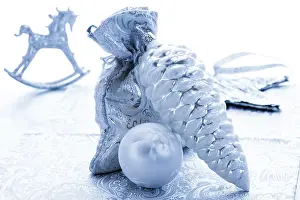 Decoratively: Silver Christmas decoration, fir cone, Christmas