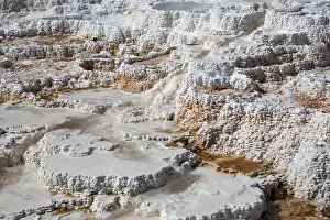 Mammoth: Sinter terraces, hot springs, mineral deposits