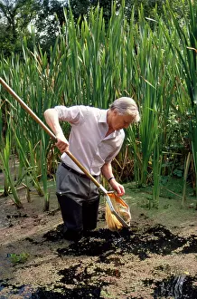 Douglas Napier: Sir David Attenborough pond dipping