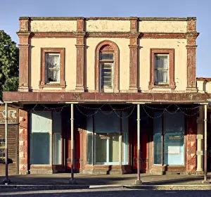 Victoria: The small historic township of Clunes lies half-way
